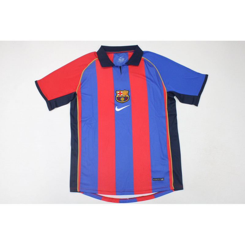 Barcelona Retro Local 01-02