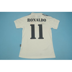 RM Retro UCL Local 02-03