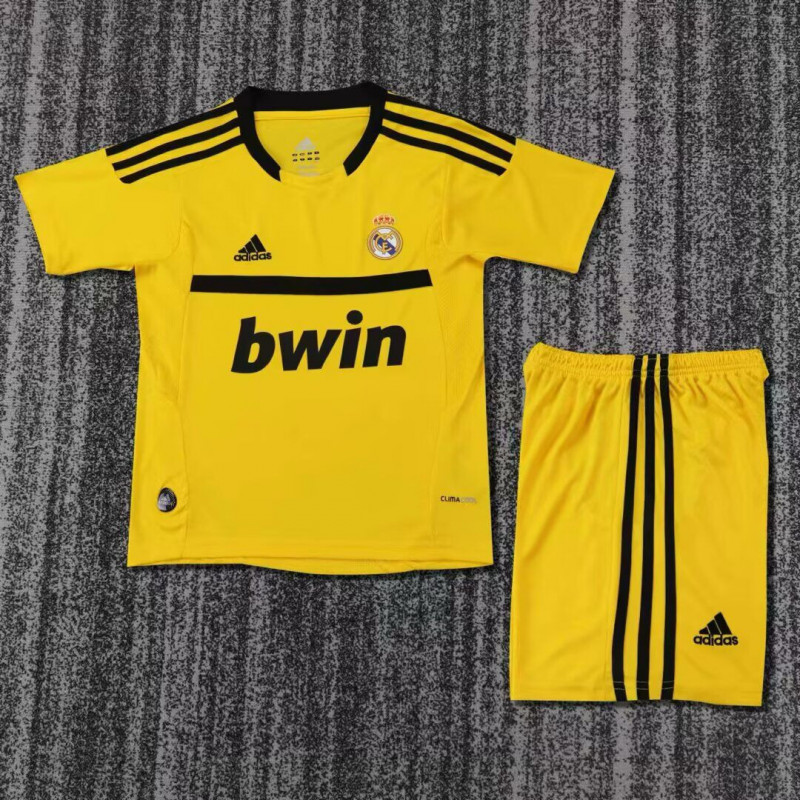 RM Retro KIT NIÑO Portero 11-12