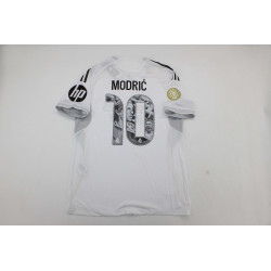 RM Local Especial Modric 25-26