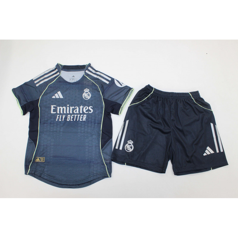 RM KIT NIÑO Player Version Visitante 25-26