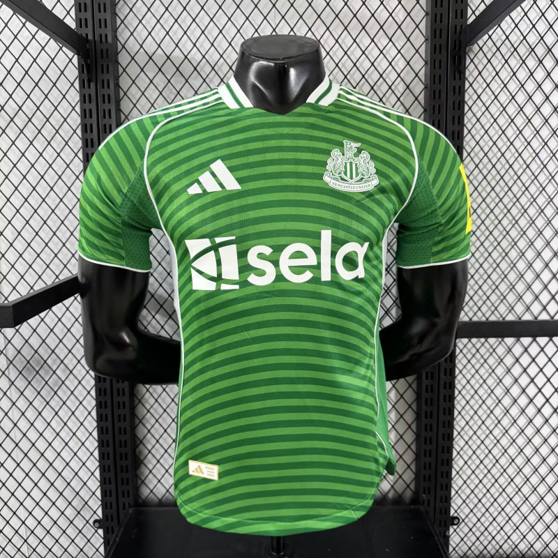 Newcastle Player Version Visitante 25-26