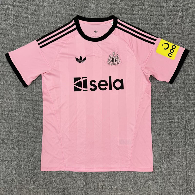 Newcastle Portero Rosa 25-26