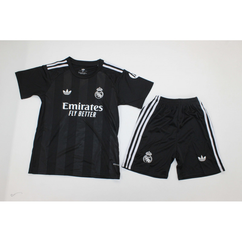 RM KIT NIÑO Portero Negra 25-26