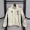 Liverpool Cortavientos Crema