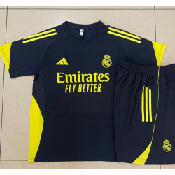Kit Entrenamiento RM Negro 25-26