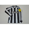 Newcastle Manga Larga Local 25-26
