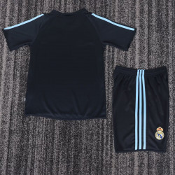 RM Retro KIT NIÑO Visitante 03-04
