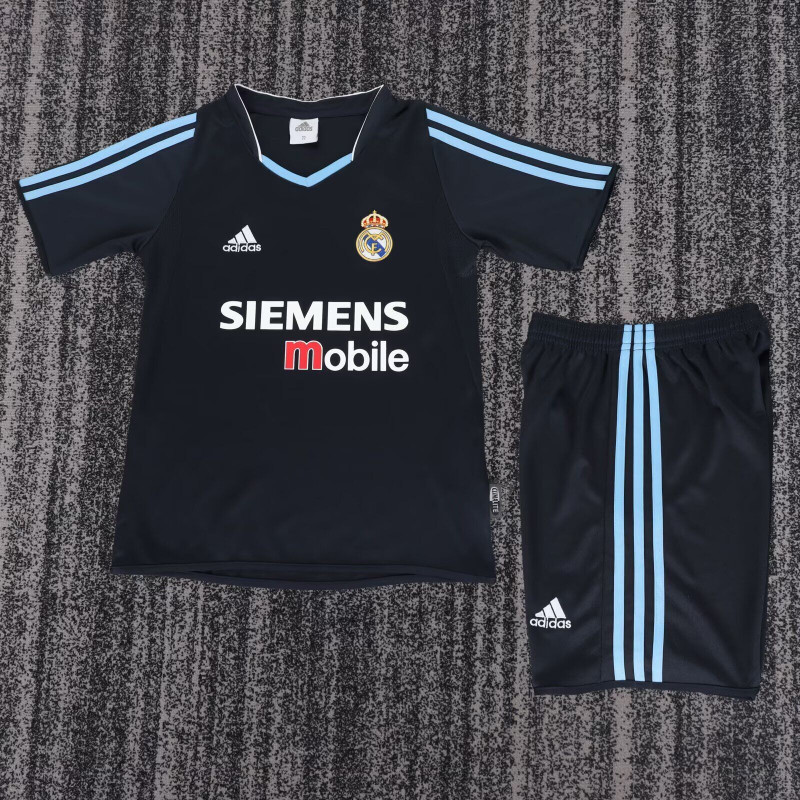 RM Retro KIT NIÑO Visitante 03-04