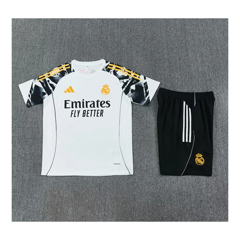 Kit Entrenamiento RM Marvel Blanco 25-26