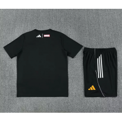 Kit Entrenamiento RM Marvel Negro 25-26