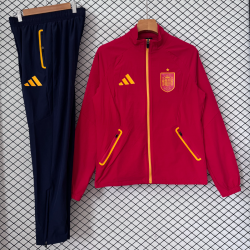 España Chandal Cortavientos...