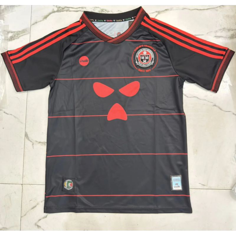 Bohemians Visitante 26-27
