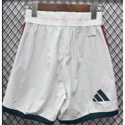 RM Pantalon Corto Player Version Local 26-27