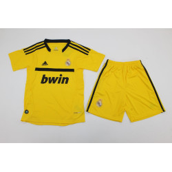 RM Retro KIT NIÑO Portero 11-12