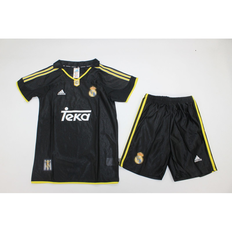 RM Retro KIT NIÑO Visitante 99-00
