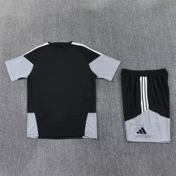 Kit Entrenamiento España Negro 2026 2 Estrellas
