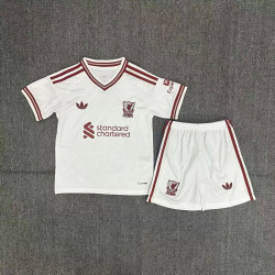 Liverpool KIT NIÑO Visitante 26-27