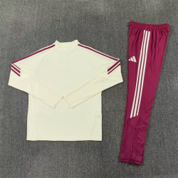 RM Chandal Entrenamiento Crema Rosa 26-27