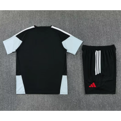 Kit Entrenamiento Liverpool Negro 26-27