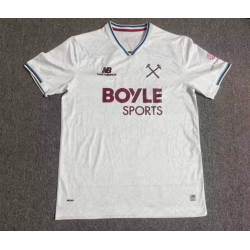 West Ham Visitante 26-27