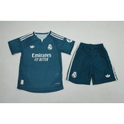 RM KIT NIÑO Player Version Visitante 26-27