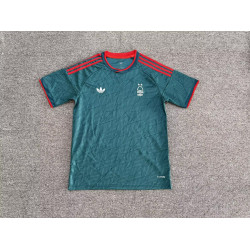 Nottingham Forest Visitante 26-27