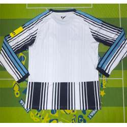 Newcastle Manga Larga Local 26-27
