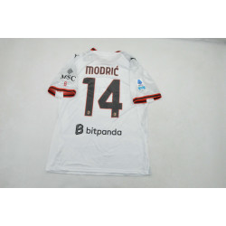Milan Visitante 26-27