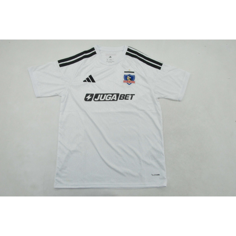 Colo Colo Local 26-27