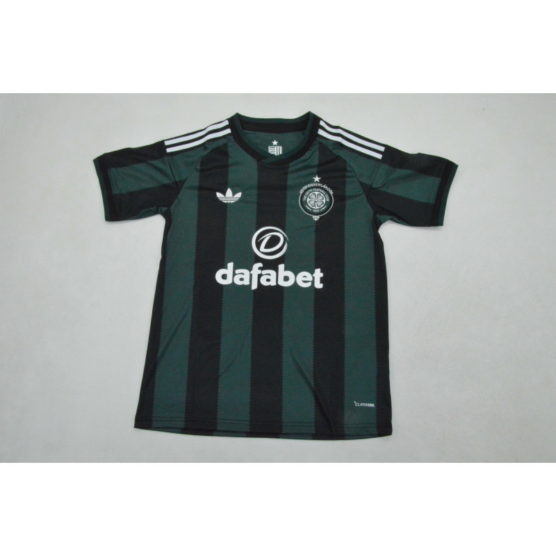 Celtic Visitante 26-27