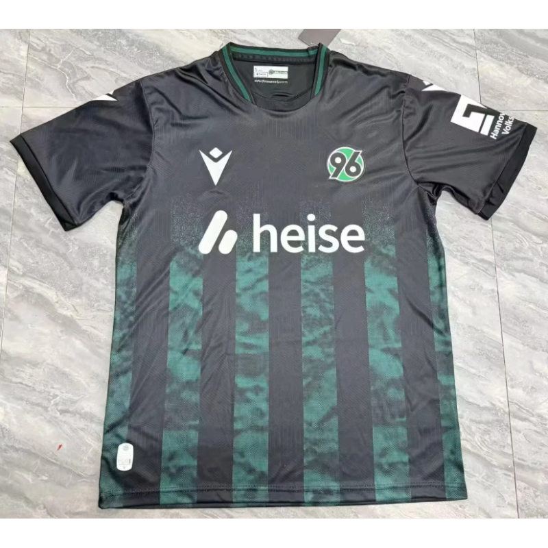 Hannover 96 Visitante 26-27